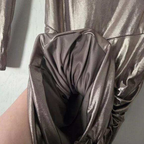 Express S Gold Metallic Ruched Mini Dress Long Sleeves Keyhole Back Stretch - Picture 3 of 6